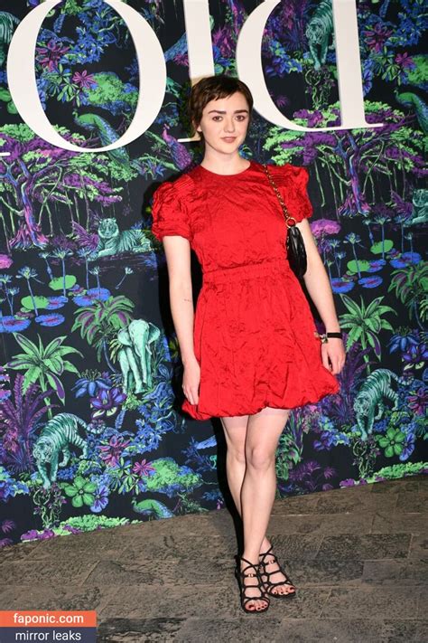 naked pictures of maisie williams|Maisie Williams Nude Photos & Naked Sex Videos